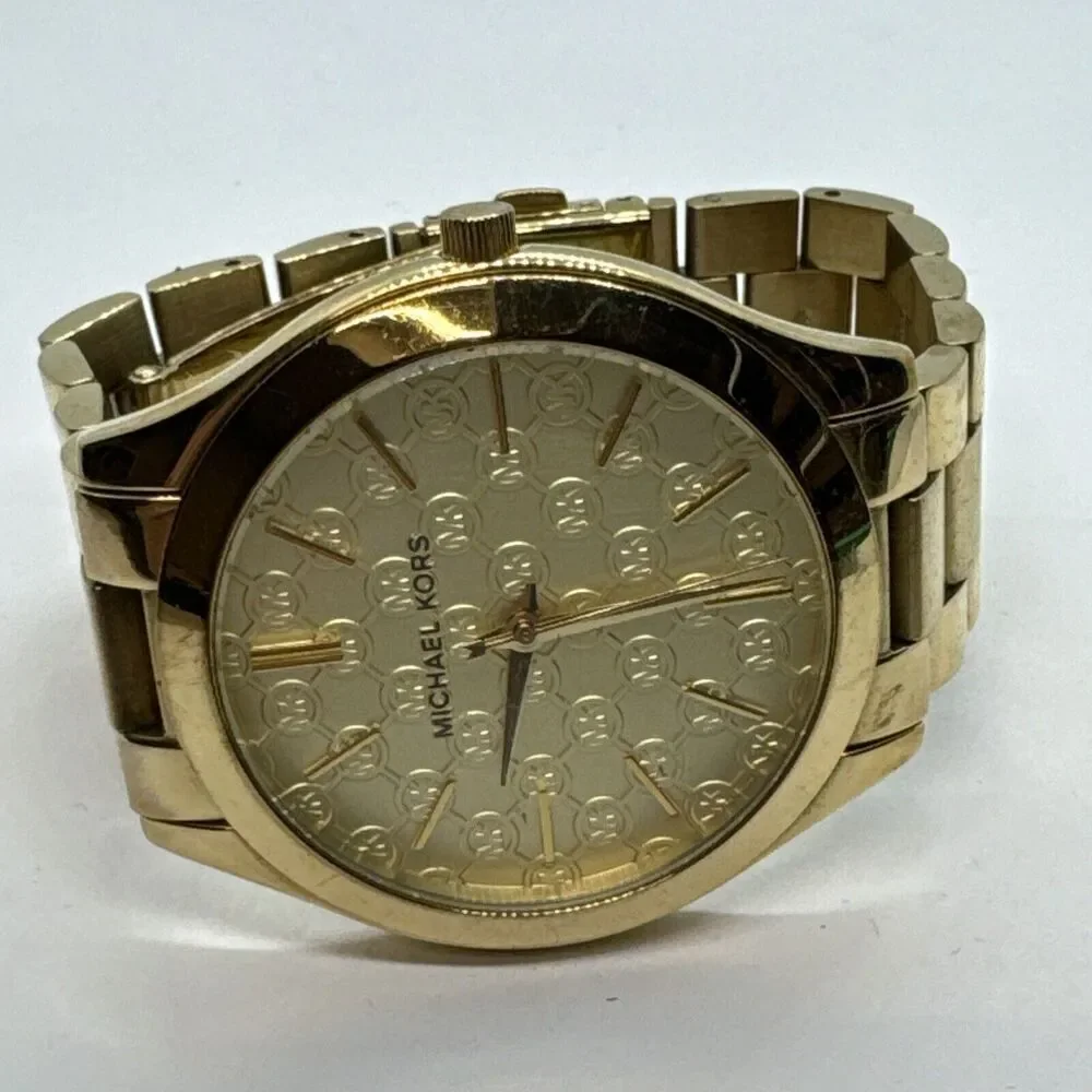 Michael Kors Slim Runway MK3335 Women's Gold Tone Analog Dial Wrist Watch JNA625